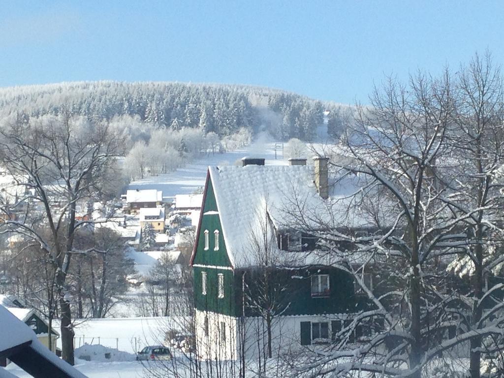 Hostel Im Osterzgebirge Altenberg  Εξωτερικό φωτογραφία