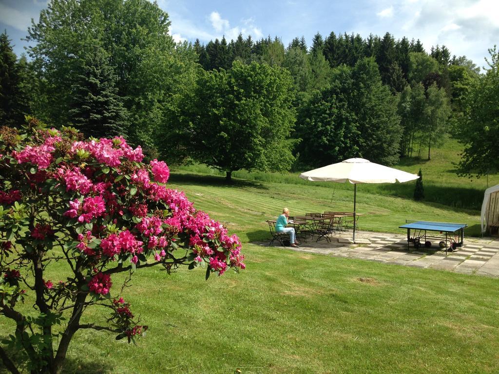 Hostel Im Osterzgebirge Altenberg  Εξωτερικό φωτογραφία